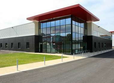 Local d'activité 2608 m²
