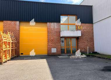 Local d'activité 206 m²