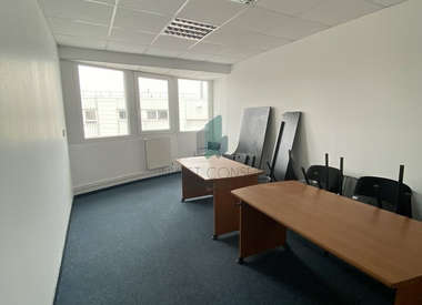 Bureaux 90 m²