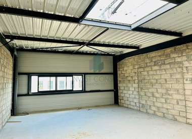 Local d'activité 2392 m²