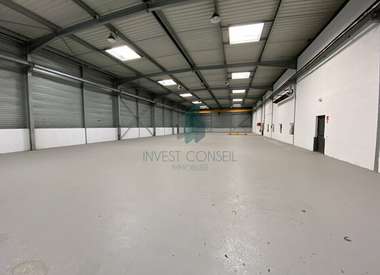 Local d'activité 1622 m²