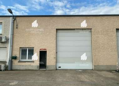 Local d'activité 276 m²