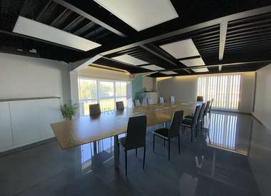 Bureaux 487 m²