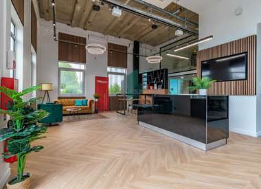 Bureaux 450 m²