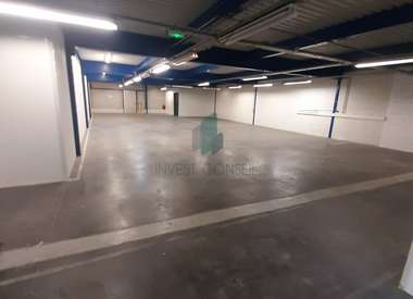 Local d'activité 444 m²