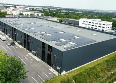 Local d'activité 267 m²