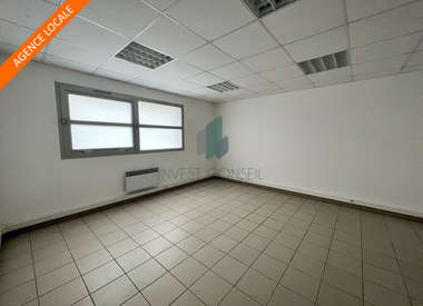 Local d'activité 246 m²