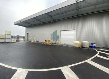 Local d'activité 1540 m²