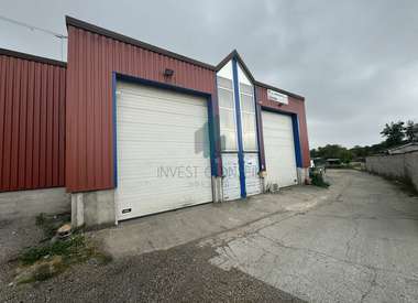 Local d'activité 65 m²
