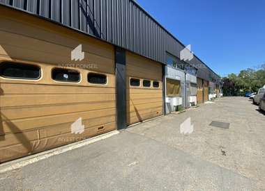Local d'activité 112 m²