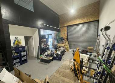 Local d'activité 125 m²