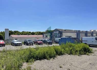 Local d'activité 1520 m²