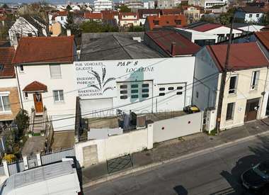 Local d'activité 150 m²