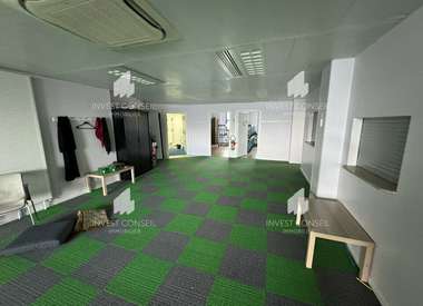 Bureaux 815 m²