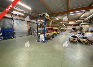 Local d'activité 1765 m²