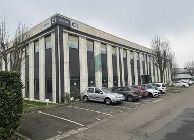 Bureaux 290 m²