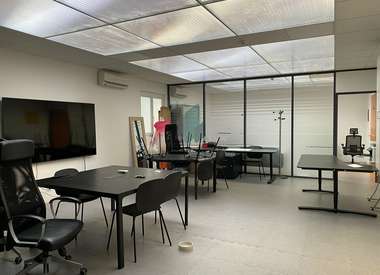 Local d'activité 441 m²